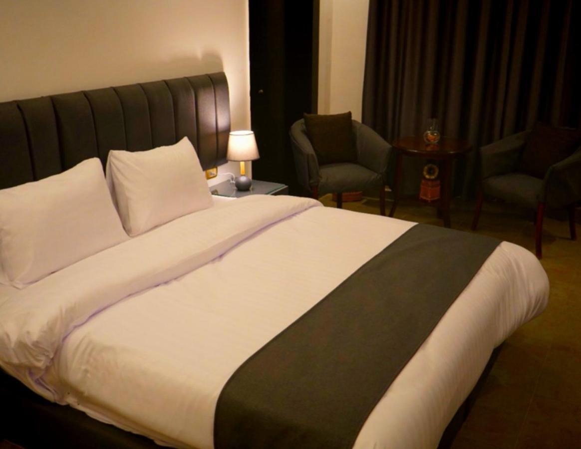 Torino Hotel Амман Екстер'єр фото